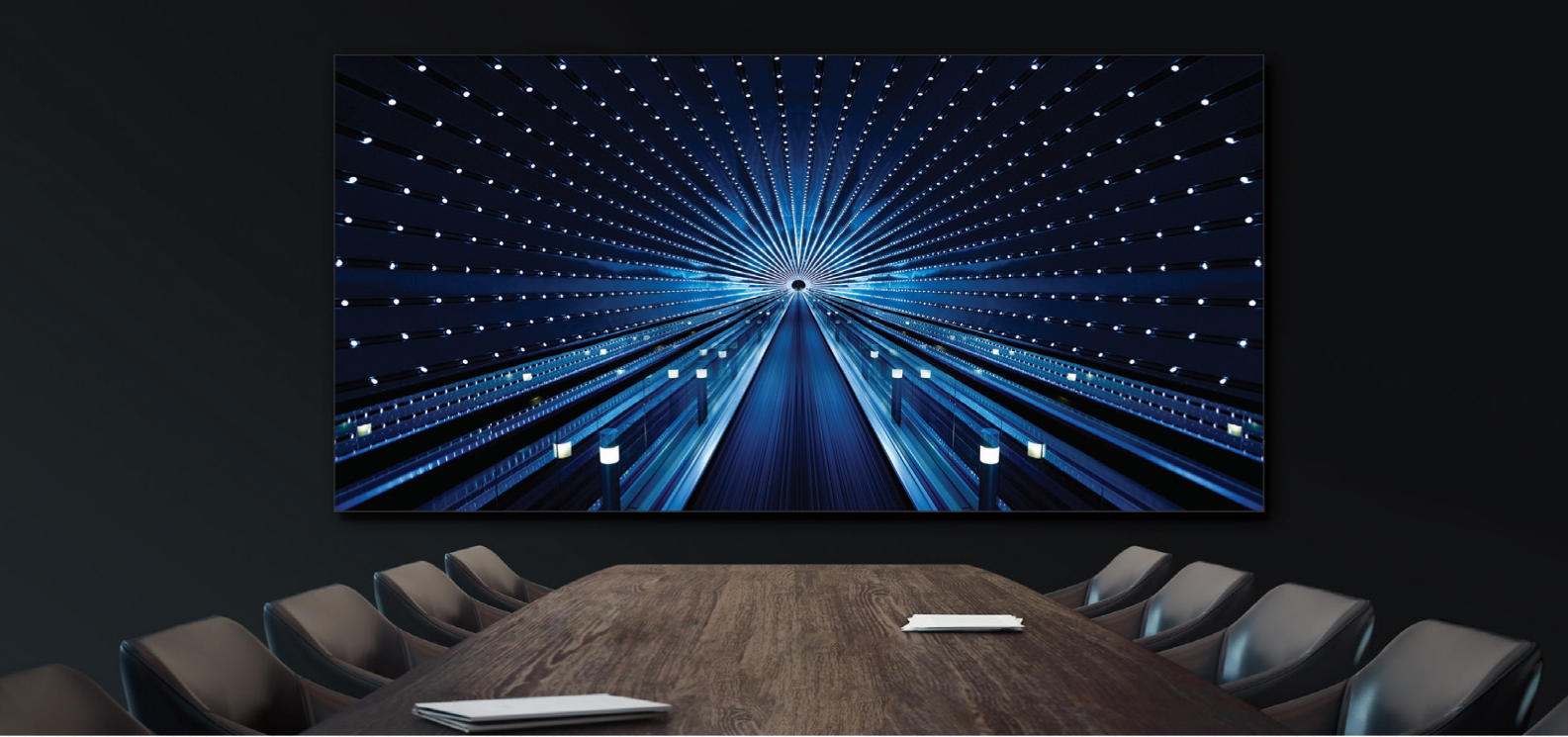 LED Panel
98”